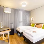 Adagio Access Olympiapark Aparthotel 4*