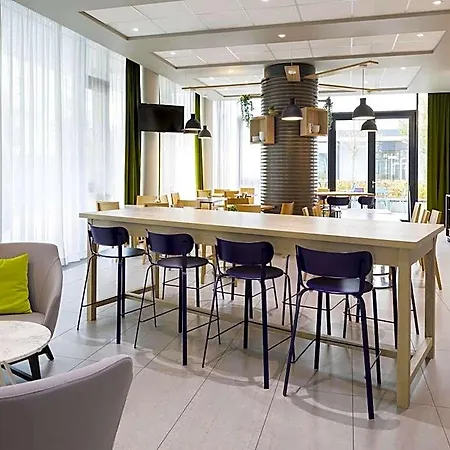 Hotel apartamentowy Adagio Access Olympiapark 4*