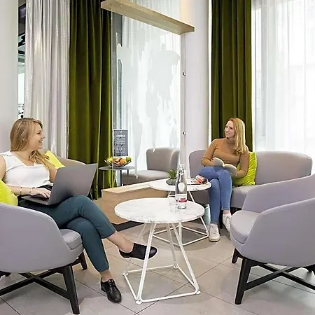 Hotel apartamentowy Adagio Access Olympiapark 4*